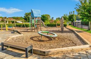 Photo 12- click for photo gallery